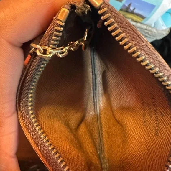 Louis Vuitton Brown Monogram Key Pouch - Picture 4 of 8